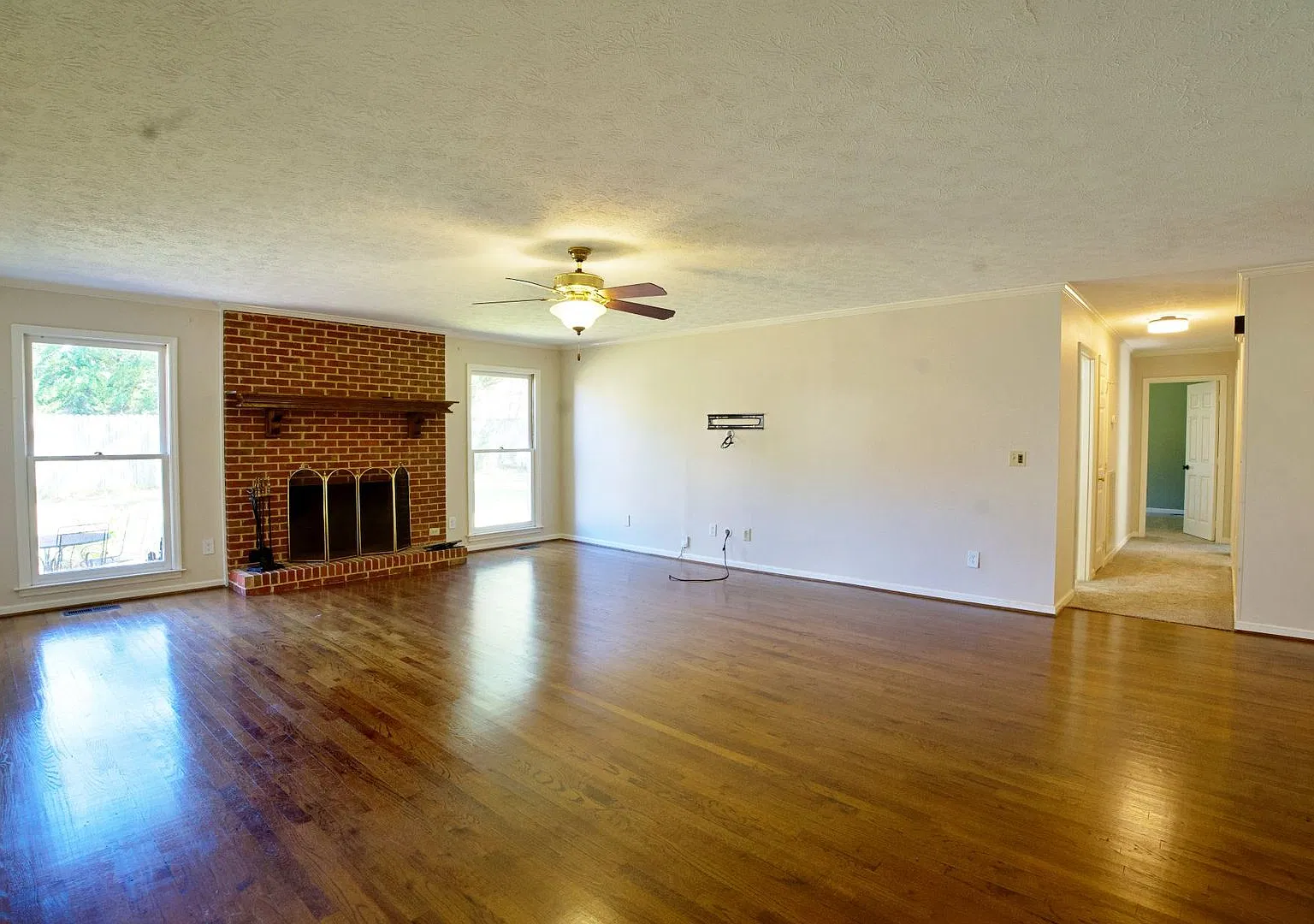 Large house in quiet Neighborhood. — Photo 3