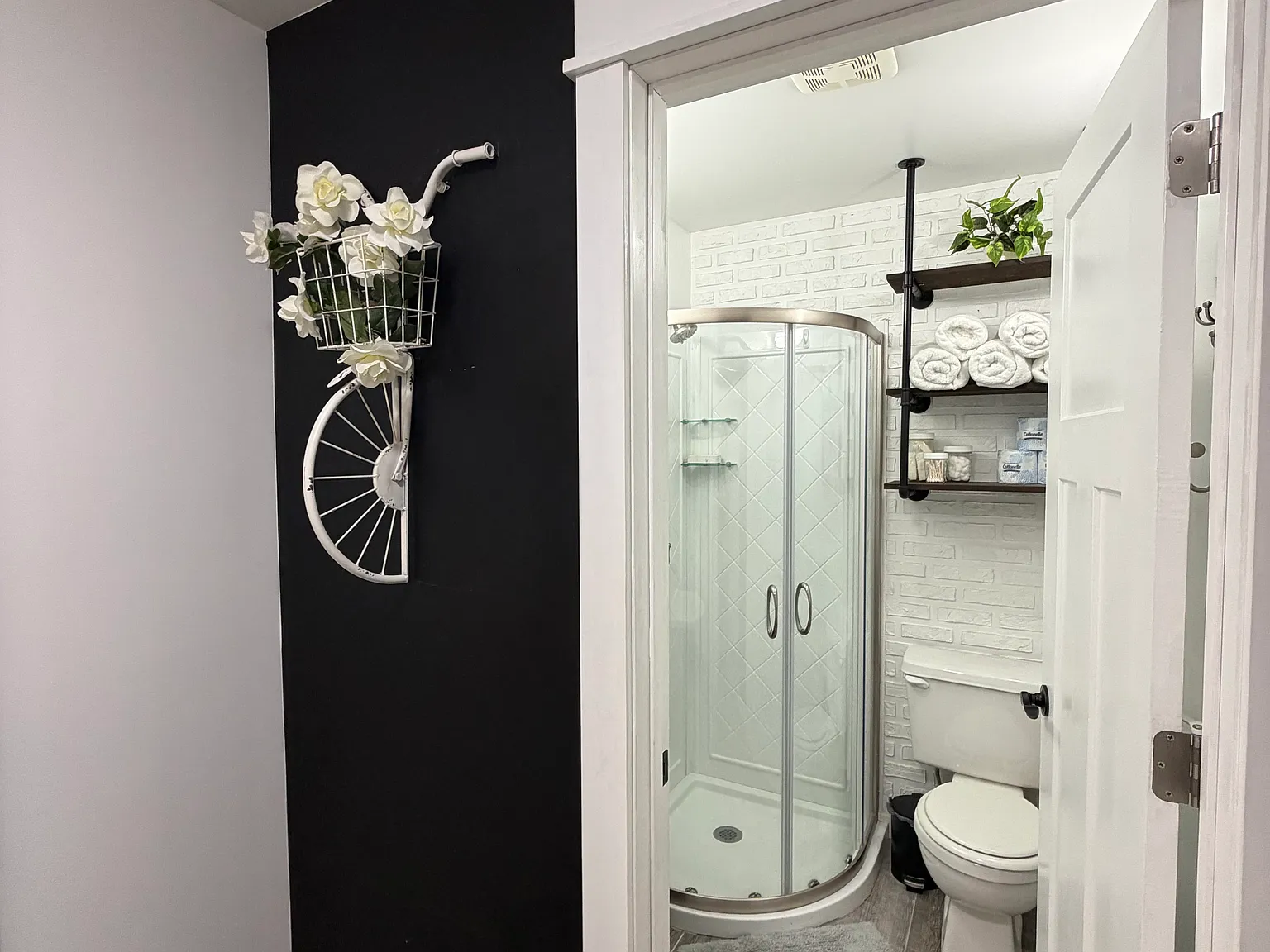 2 bed, 1020 sqft, $2,500 — Photo 4