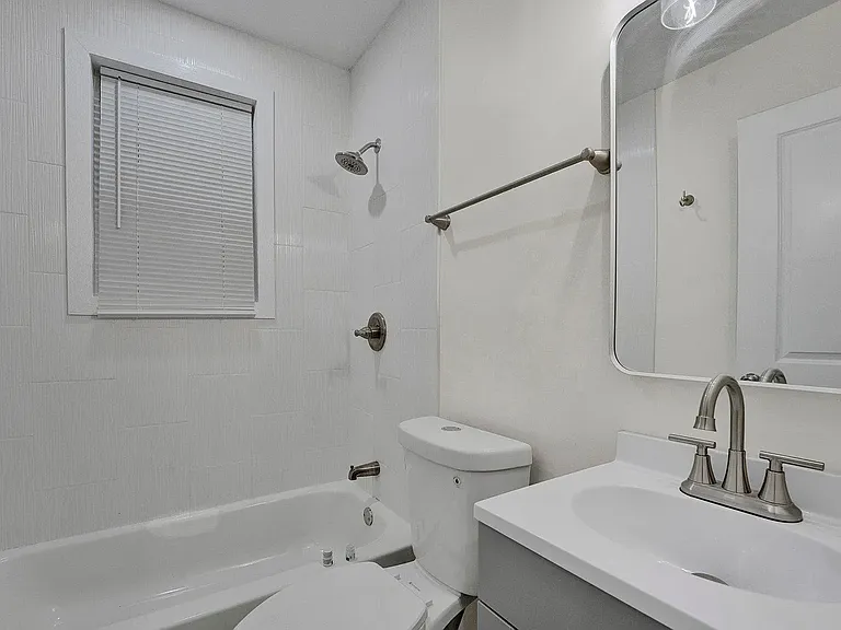 2901 Nathan Ave #B-411 — Photo 14