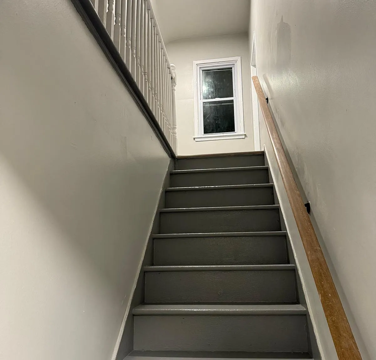 2 bed, 1.5 bath, 1200 sqft, $1,050 — Photo 3