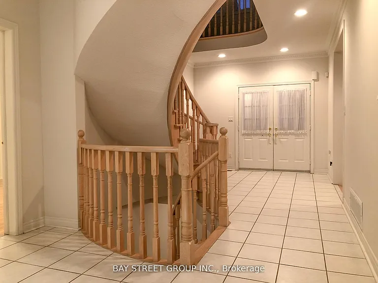 13 Pembrooke Rd — Photo 9