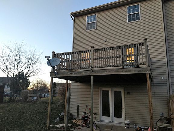 3rd image of 17 Oxwood Cir