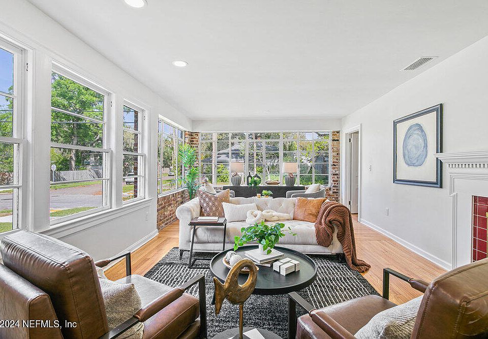 1st image of 1743 CANTERBURY Street