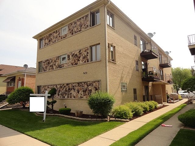 1st image of 2431 N 77th Ave APT 3E