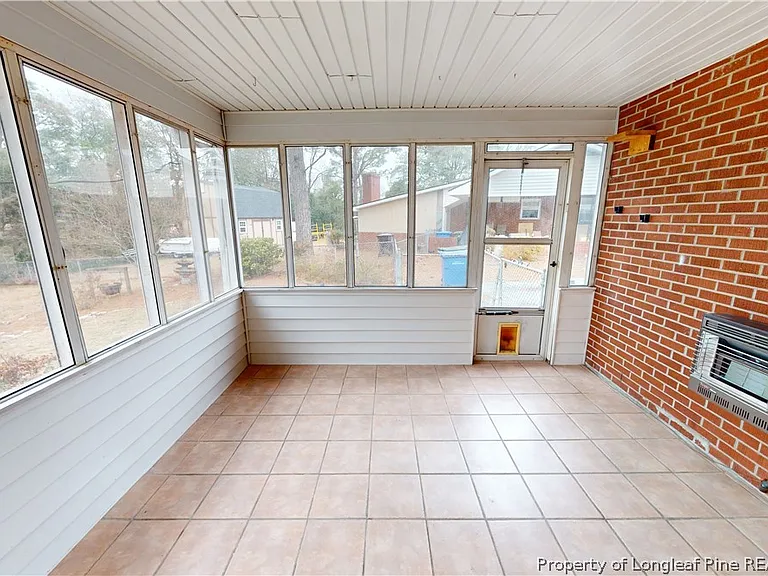 4020 Welmont Dr — Photo 18