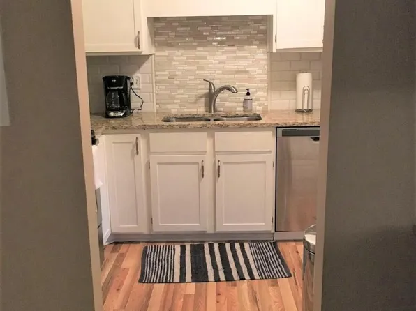 7301 W 101st St, Minneapolis, MN 55438