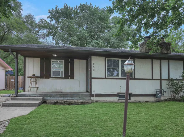 530 S Ruth Ave, Andover, KS 67002