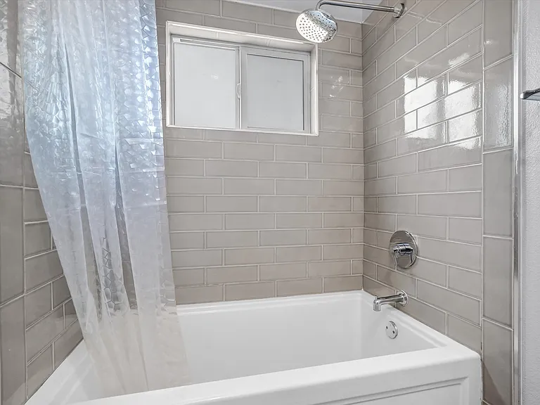 14095 Edwards St — Photo 17
