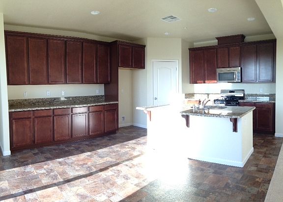 2nd image of 2433 Talaria Dr