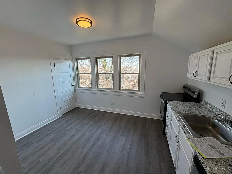 2218 Highland Ave #3 — Photo 10