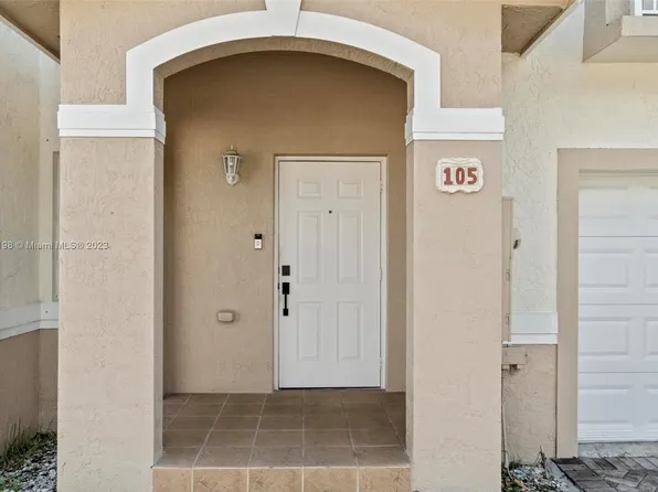13982 SW 260th St APT 105, Homestead, FL 33032