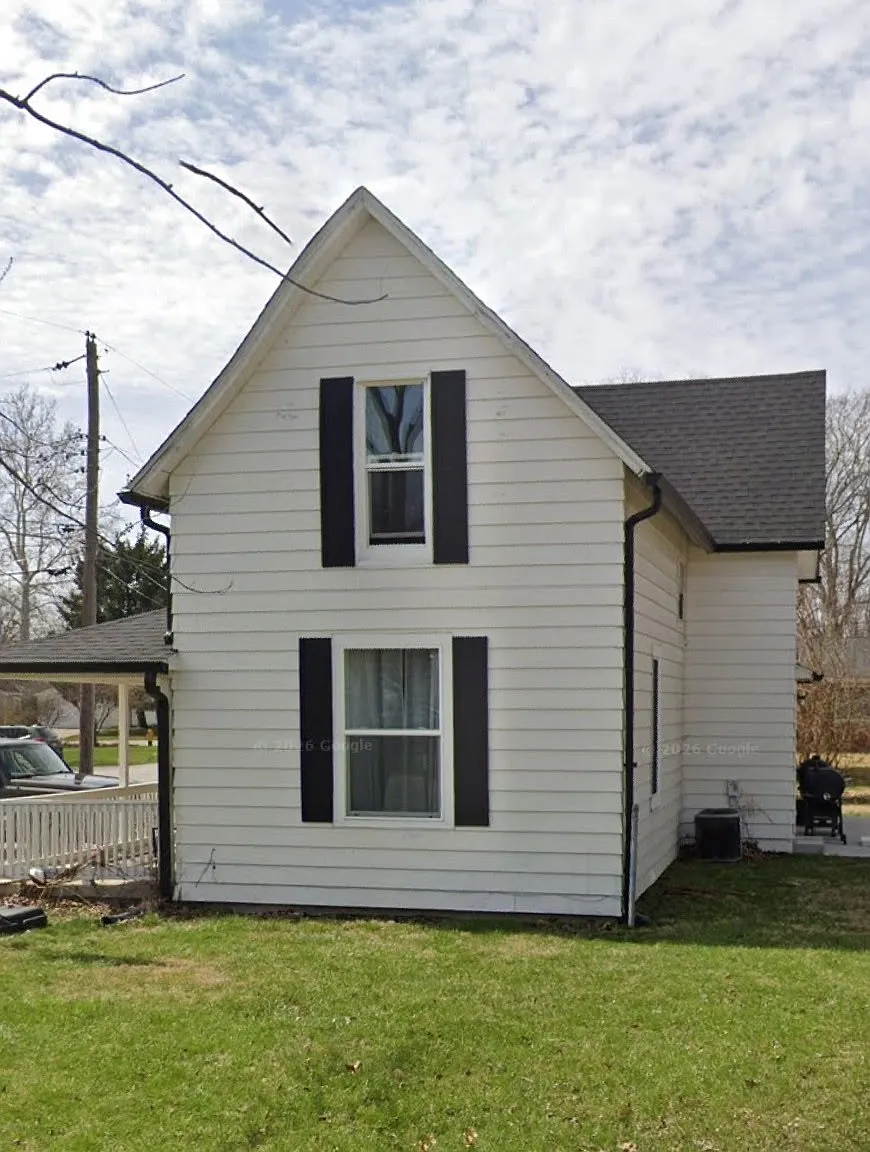 3 bed, 1688 sqft, $1,875 — Photo 3