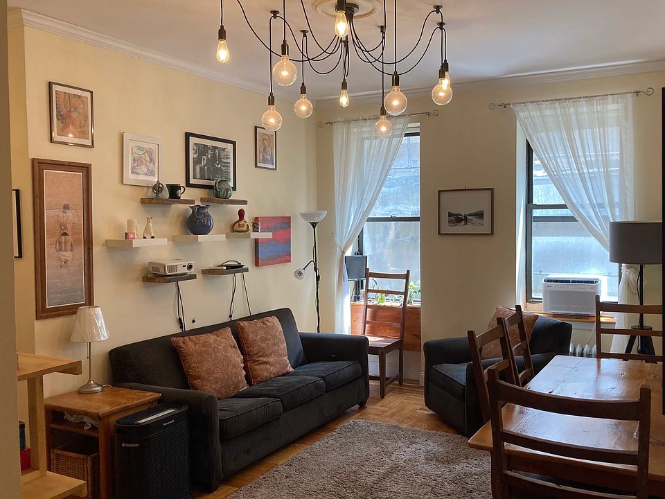 1st image of 418 Saint Johns Pl APT 1E