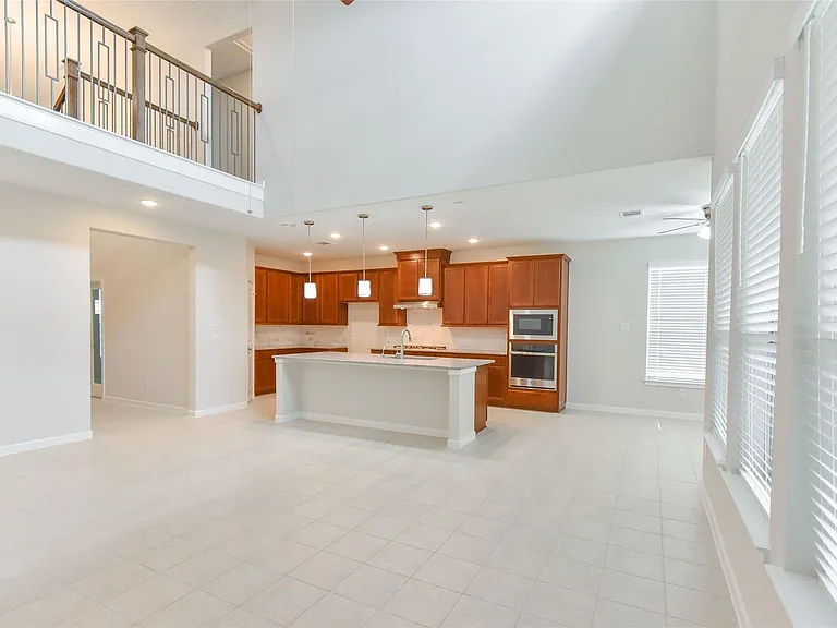 7826 Kenora Way — Photo 10