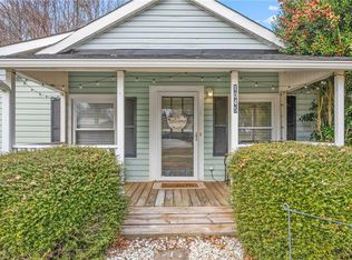 1045 S 3rd St, Mebane, NC 27302