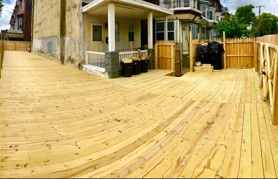 1st image of 1802 W Erie Ave #2