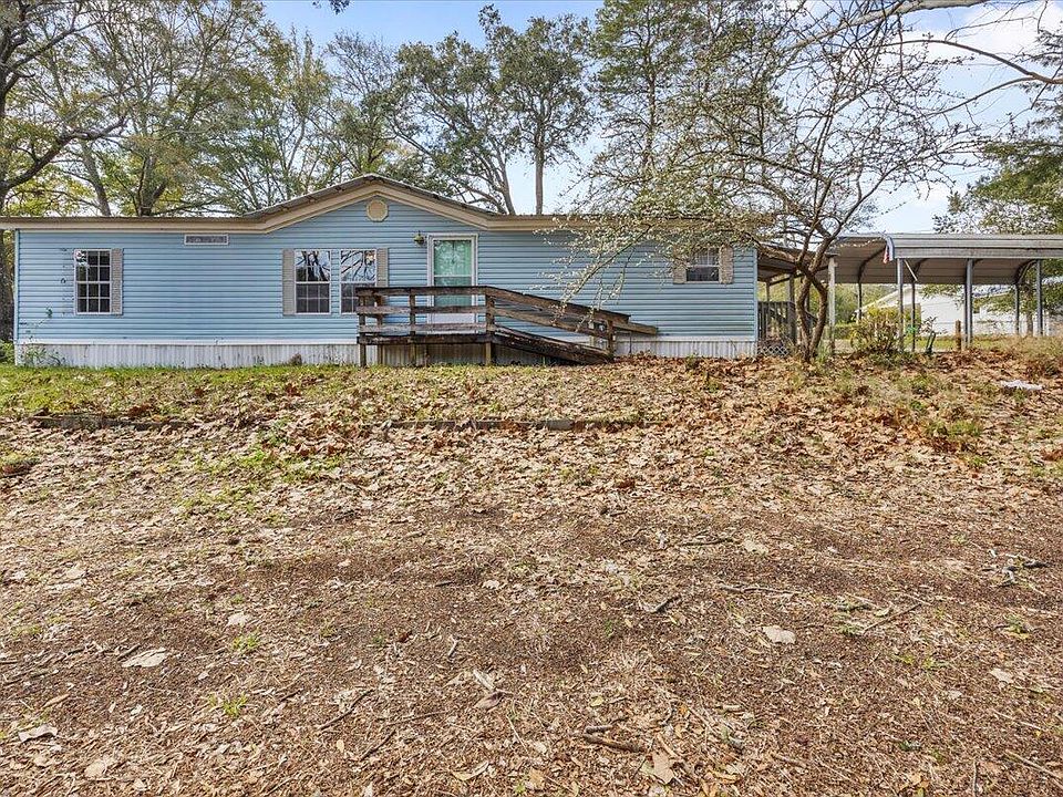 1st image of 215 Davis Dr