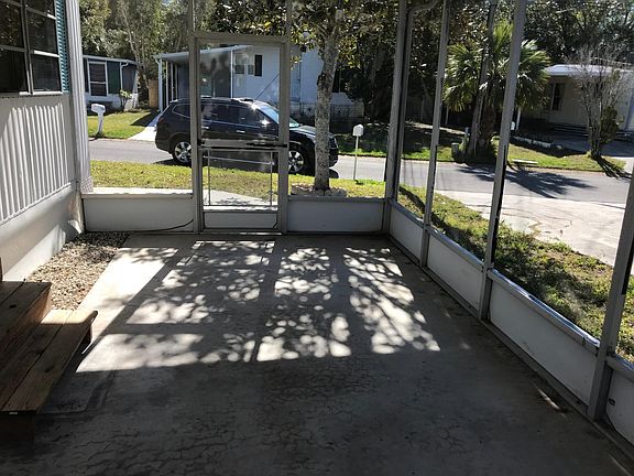 2nd image of 633 River Village Dr