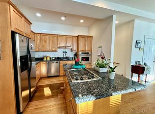 39 Inman St APT 2, Cambridge, MA 02139