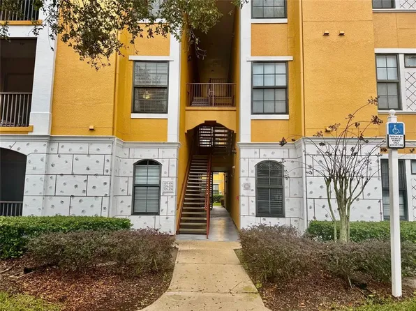 8335 38th Street Cir E Unit 108, Sarasota, FL 34243