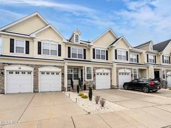 41 Brookfield Drive, Jackson, NJ 08527