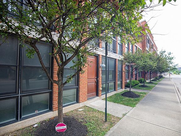 2nd image of 822 N 4th St