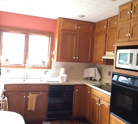 2nd image of 3032 Hamilton St