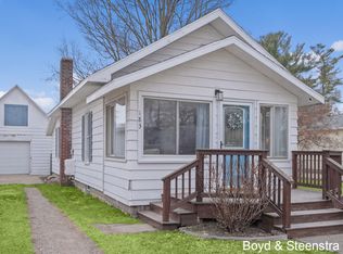 183 3rd St NE, Cedar Springs, MI 49319