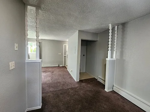 1363 Mobile St — Photo 5