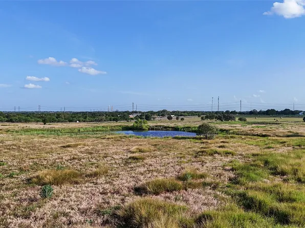 2171 E High Way #237, Round Top, TX 78954