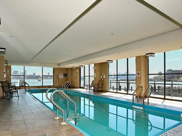 600 Harbor Boulevard image 20 of 27