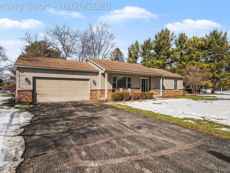 1st image of 9566 Daleview Dr