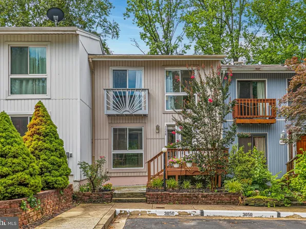 3048 Sugar Ln, Vienna, VA 22181