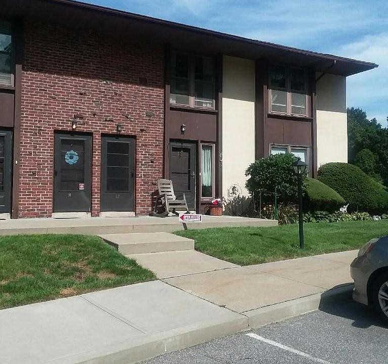 1st image of 12 Juniper Ct