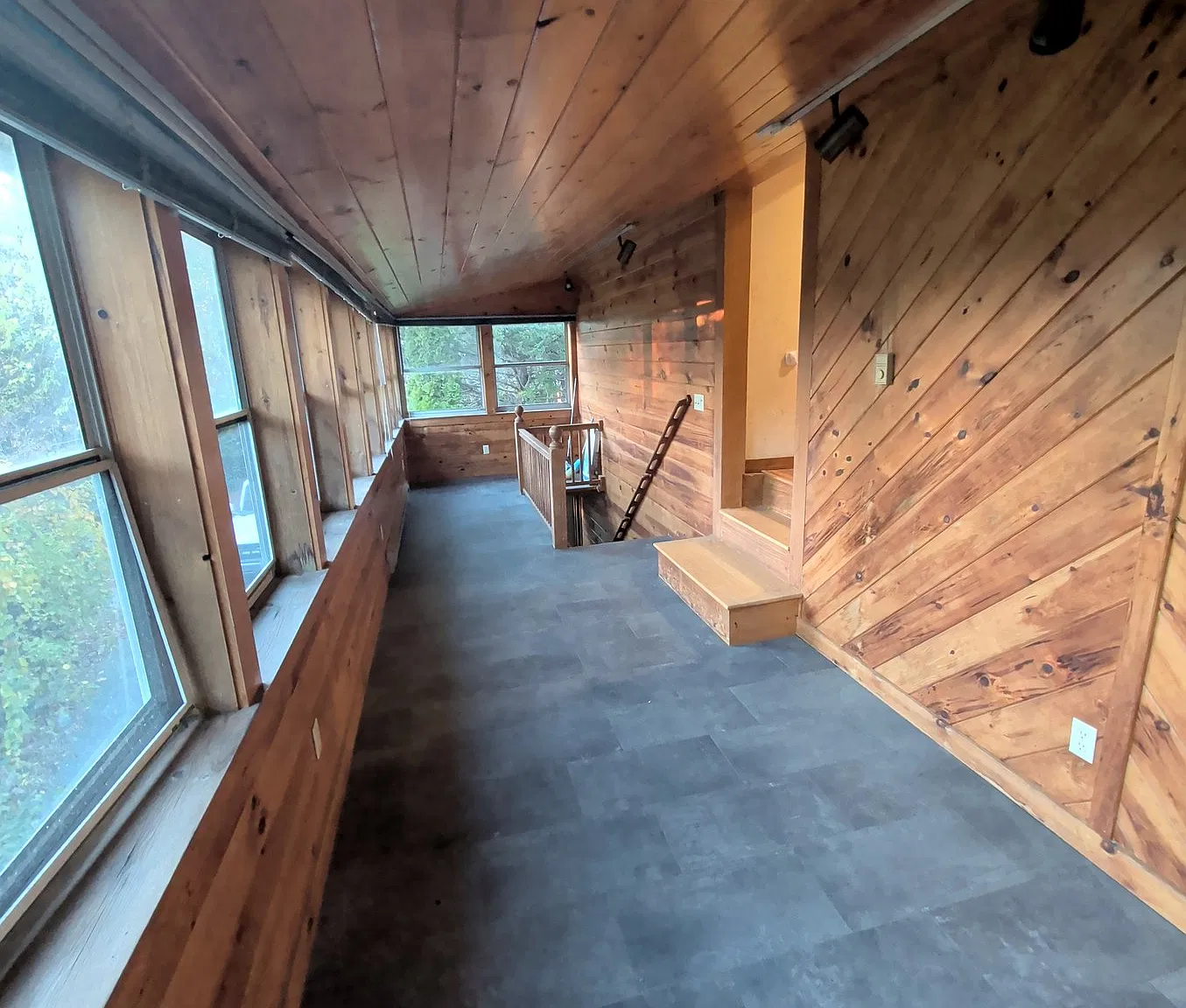 3 bed, 1120 sqft, $2,750 — Photo 3