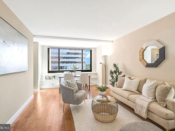 3rd image of 1021 Arlington Blvd APT 708