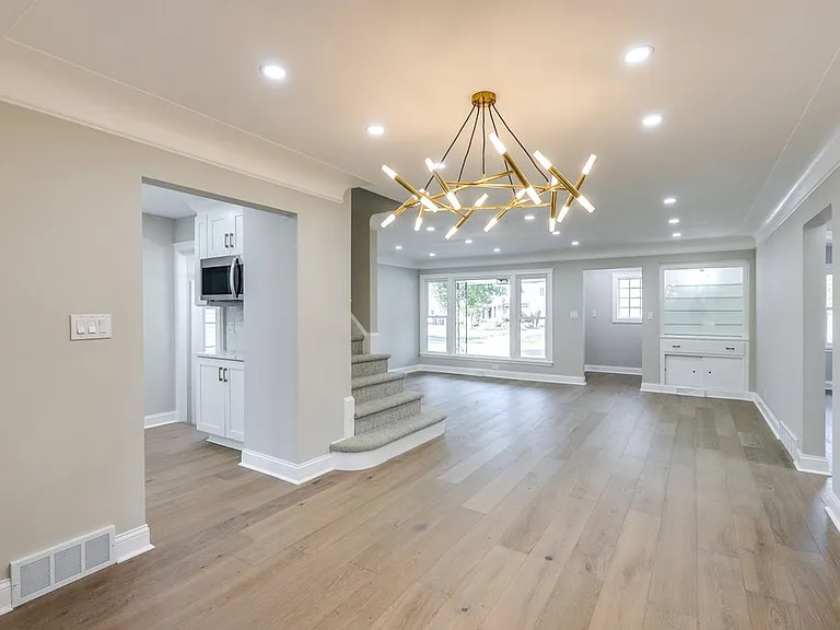 23914 Edgehill Dr — Photo 3