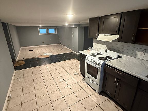 4th image of 473 3rd Ave #B1