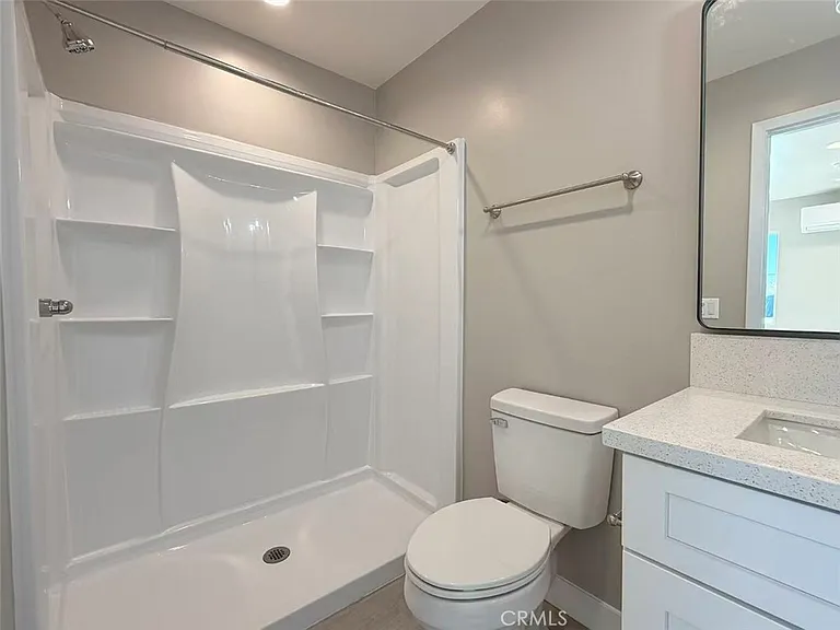 621 Leonard Ave #621A — Photo 12