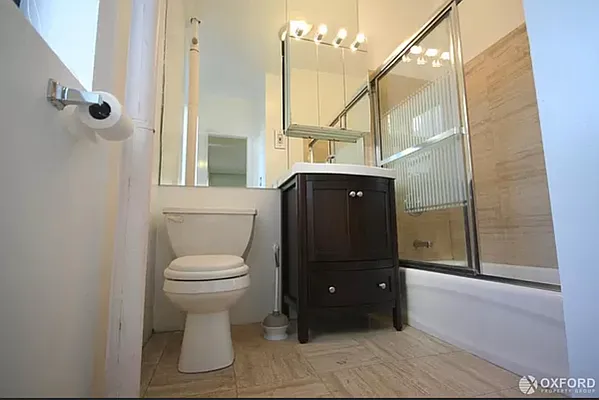 Rented by Oxford Property Group | media 13