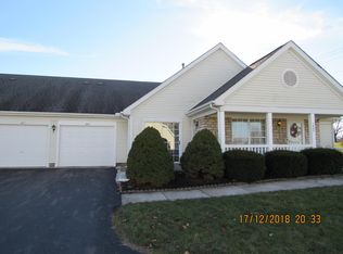 1207 Dunhurst St, Circleville, OH 43113
