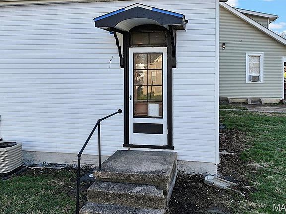 2nd image of 722 Bristow St