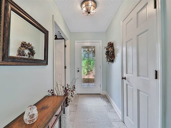 2nd image of 38 Lee Dr