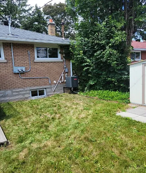2093 Saunderson Dr — Photo 18