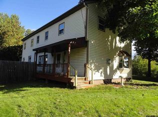 92 Putnam Rd, Schenectady, NY 12306