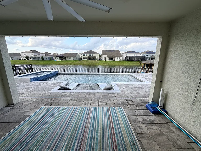 4925 Olivia Ct — Photo 7