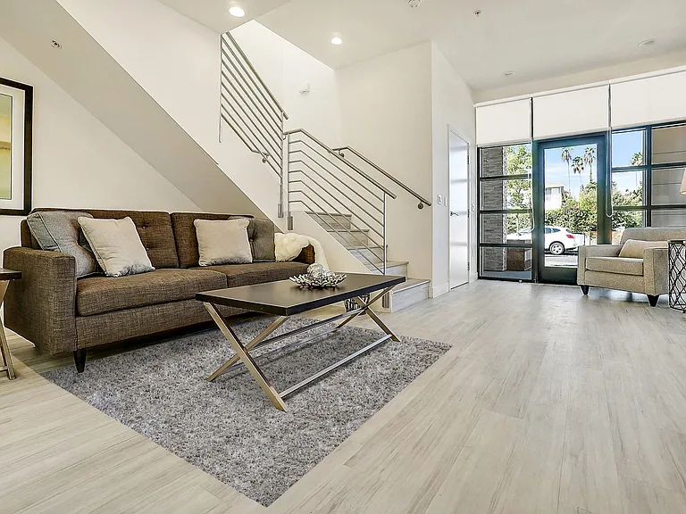 Residences at Village Walk — Photo 68