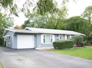 162 Thunderbird Trl, Carol Stream, IL 60188