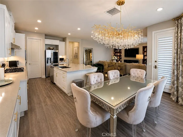 13419 Gardenia Ave — Photo 6