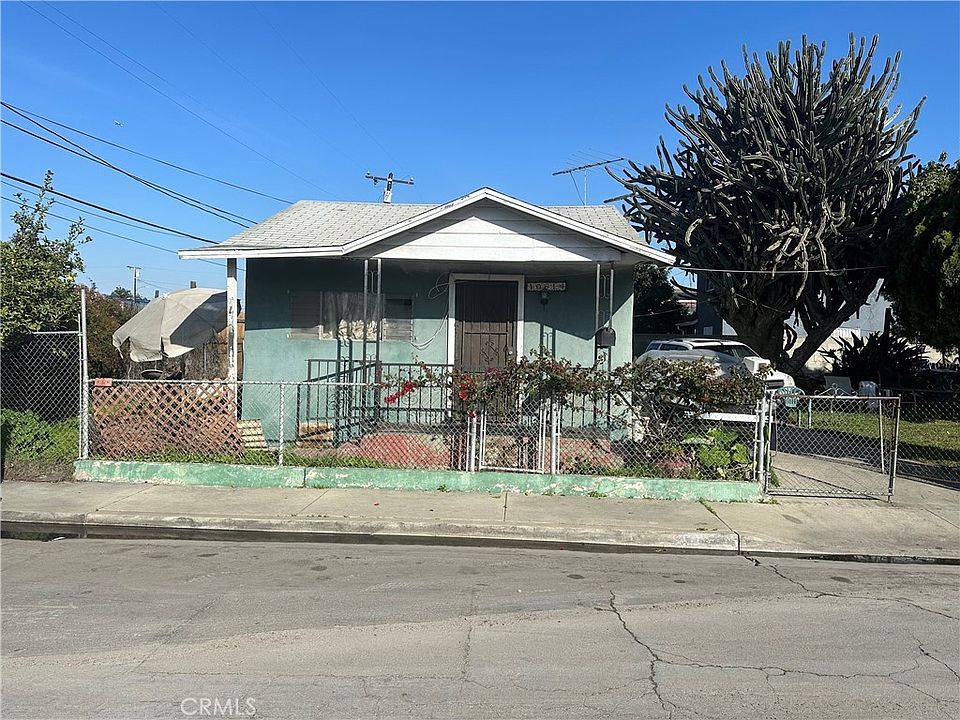 2nd image of 10814 Watts Ave
